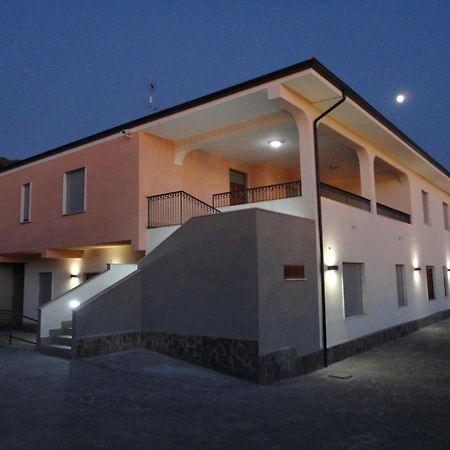 Instile Aparthotel Ашеа Экстерьер фото